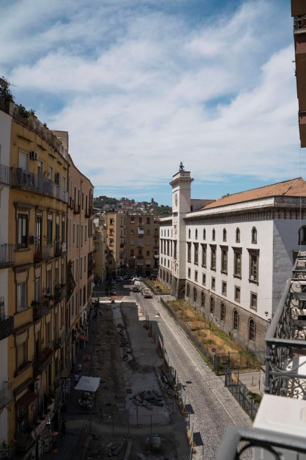 Vico 22 Rooms Napoli Exterior photo